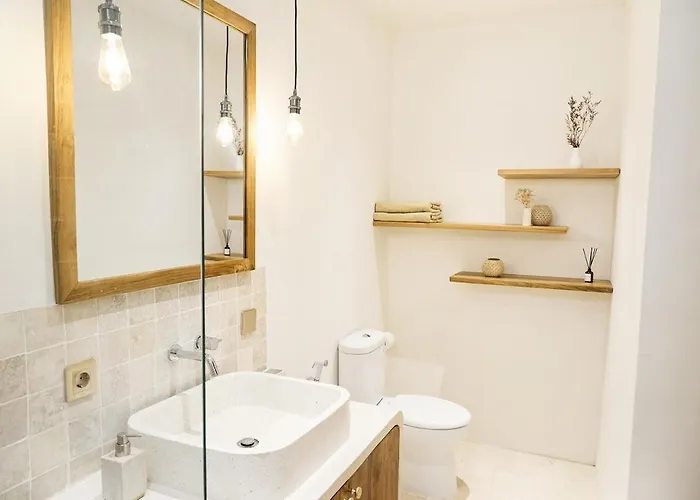Promo! Brand New Apartment! Perfect Location Apartment Canggu