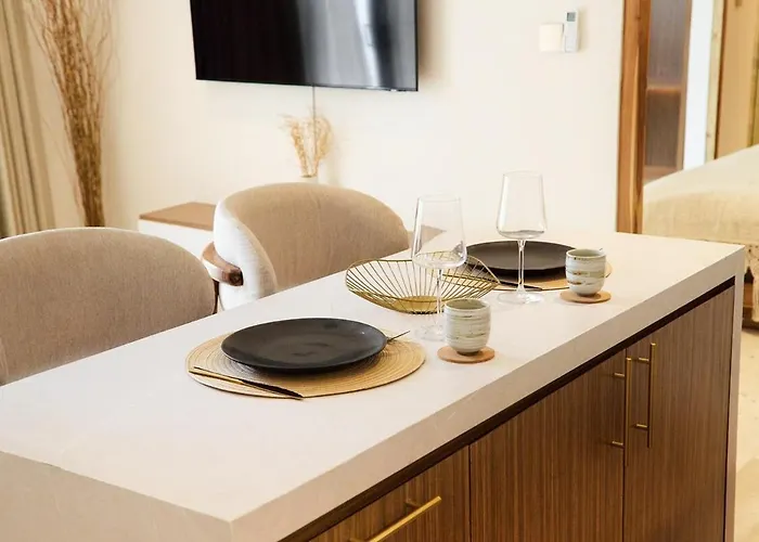 Apartment Promo! Brand New Apartment! Perfect Location
